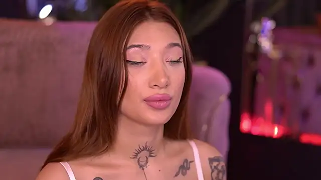 SiennaJayden online show from April 2026 07:27:02 AM