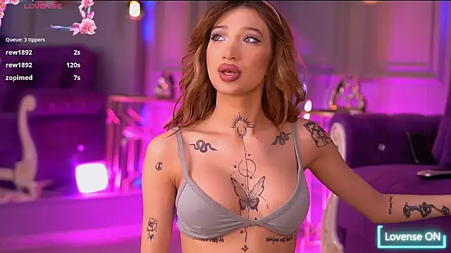 SiennaJayden online show from October 2025 07:13:02 PM