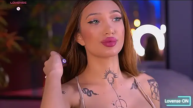 SiennaJayden online show from November 2025 07:29:01 PM