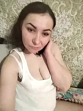 Snapshot of Mia24Blove chatting on March 2026 04:35:01 PM Mia24Blove online show from March 2026 04:35:01 PM