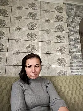 Mia24Blove online show from October 2025 09:43:02 AM