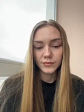 MilaMoone online show from March 2026 10:24:01 AM