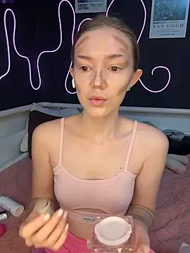 MilaMoone online show from February 2026 11:23:01 AM