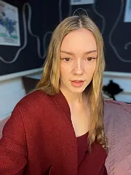 MilaMoone online show from March 2026 10:50:01 AM