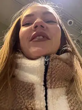 MilaMoone online show from November 2025 11:54:01 AM