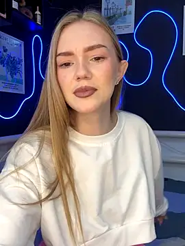 MilaMoone online show from October 2025 11:11:02 AM