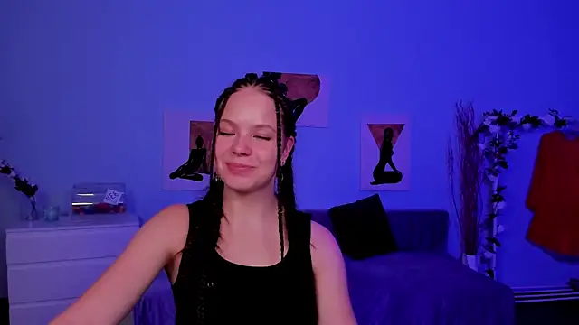 BetsyKiss online show from October 2025 05:15:01 PM