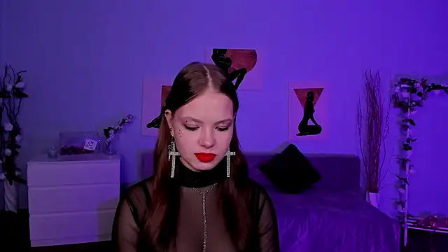 BetsyKiss online show from December 2025 05:12:02 PM