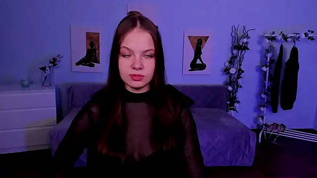 BetsyKiss online show from February 2026 05:04:02 PM