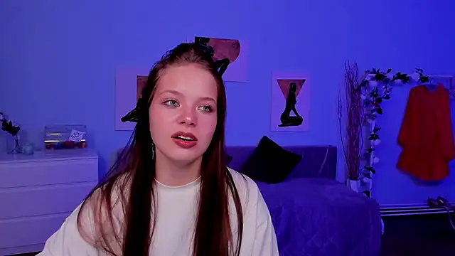 BetsyKiss online show from October 2025 05:18:02 AM