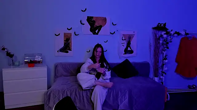 BetsyKiss online show from October 2025 05:13:02 PM