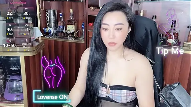 A-Lin-666 online show from October 2025 03:54:02 AM