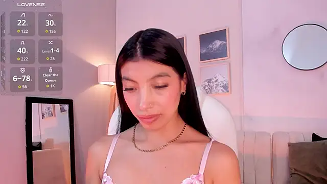 Tiffany Low online show from February 2026 02:03:01 PM