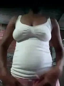 Snapshot of Ivanna_Sexually chatting on April 2026 12:23:01 PM Ivanna Sexually online show from April 2026 12:23:01 PM