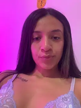 MiQeilaSweet online show from September 2025 11:30:02 PM