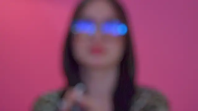 AnneAvery online show from November 2025 06:28:02 AM