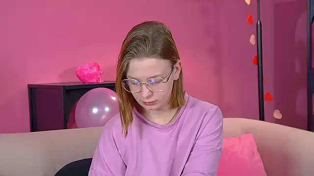 BeatriceBinoche online show from March 2026 06:36:01 AM