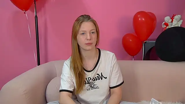 BeatriceBinoche online show from February 2026 06:32:02 AM