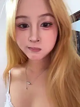 yuki june online show from September 2025 11:06:02 AM