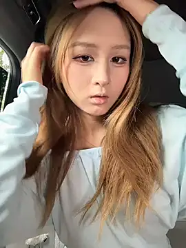 yuki june online show from May 2026 08:07:02 AM