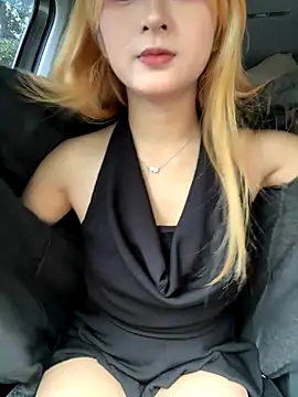 yuki june online show from October 2025 08:36:02 AM