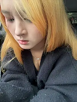 Snapshot of yuki_june chatting on November 2025 08:39:02 AM yuki june online show from November 2025 08:39:02 AM