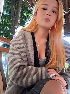 Snapshot of yuki_june chatting on November 2025 08:26:02 AM yuki june online show from November 2025 08:26:02 AM