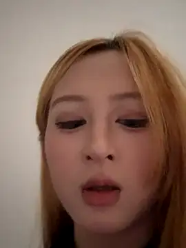yuki june online show from September 2025 07:11:01 AM