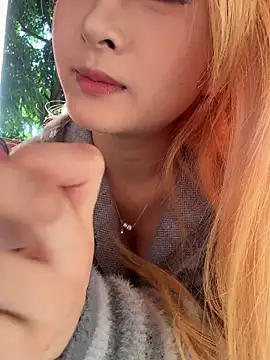 Snapshot of yuki_june chatting on November 2025 08:25:02 AM yuki june online show from November 2025 08:25:02 AM