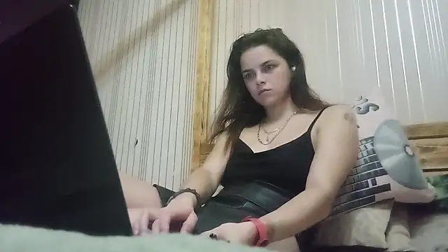 Snapshot of EthelsLover chatting on September 2025 10:39:02 PM EthelsLover online show from September 2025 10:39:02 PM