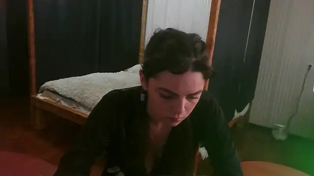 EthelsLover online show from April 2026 02:10:01 PM