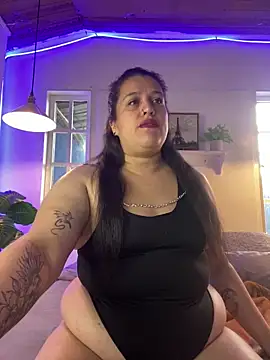 Snapshot of Andrea_secret_ chatting on June 2026 01:55:02 PM Andrea secret online show from June 2026 01:55:02 PM