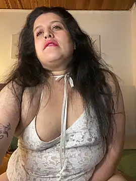 Snapshot of Andrea_secret_ chatting on June 2026 01:33:01 PM Andrea secret online show from June 2026 01:33:01 PM