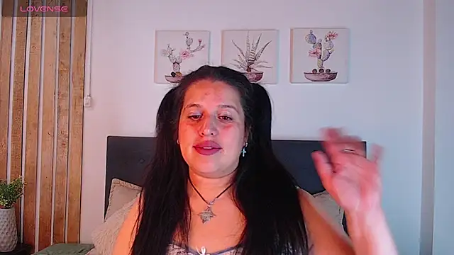 Andrea secret  online show from October 2025 02:17:01 PM