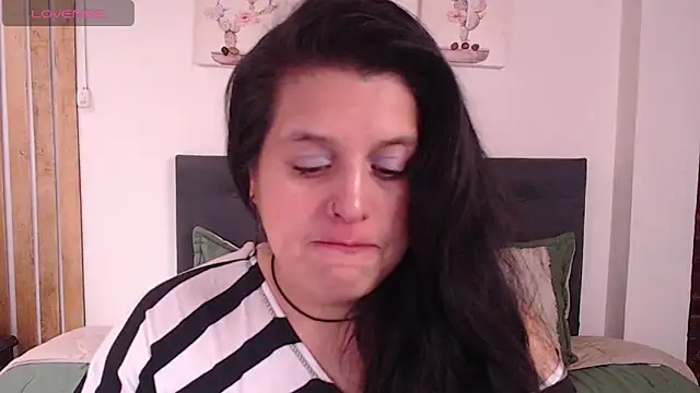 Andrea secret  online show from February 2026 03:18:01 PM