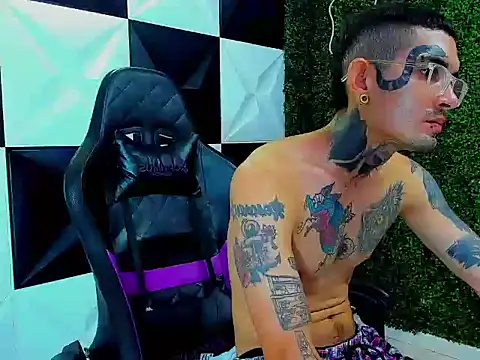 boy tatto777 online show from September 2025 02:00:02 PM