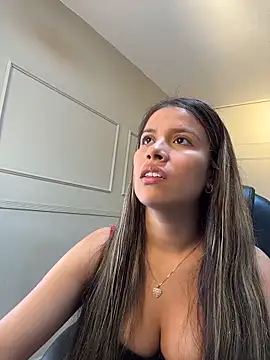 Snapshot of EMILIIA_RICHTER__ chatting on February 2026 11:34:01 AM EMILIIA RICHTER online show from February 2026 11:34:01 AM