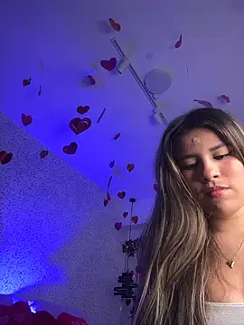 Snapshot of EMILIIA_RICHTER__ chatting on February 2026 07:57:02 PM EMILIIA RICHTER online show from February 2026 07:57:02 PM