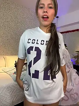 Snapshot of EMILIIA_RICHTER__ chatting on December 2025 07:51:02 PM EMILIIA RICHTER online show from December 2025 07:51:02 PM