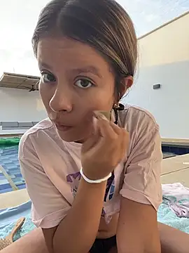 EMILIIA RICHTER   online show from December 2025 11:38:02 AM