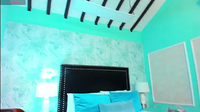 SamyySwet online show from April 2026 08:04:02 PM