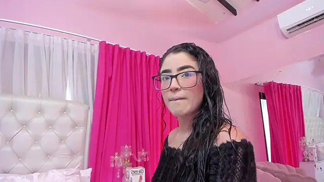 SamyySwet online show from June 2026 08:13:01 PM