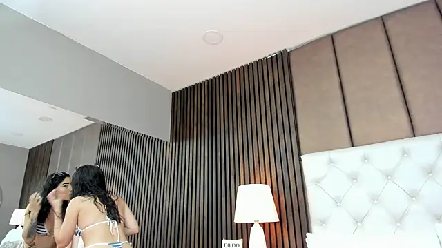 Snapshot of SamyySwet chatting on October 2025 12:11:02 AM SamyySwet online show from October 2025 12:11:02 AM