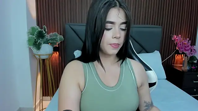 charlote rossee online show from October 2025 01:39:01 AM