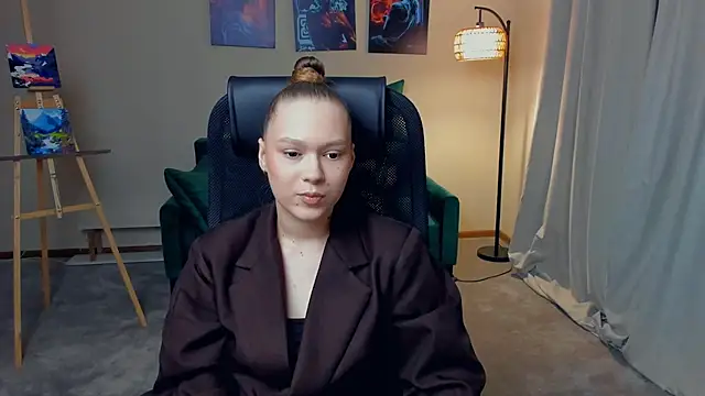 Snapshot of MyongSondrol chatting on September 2025 03:57:01 PM MyongSondrol online show from September 2025 03:57:01 PM