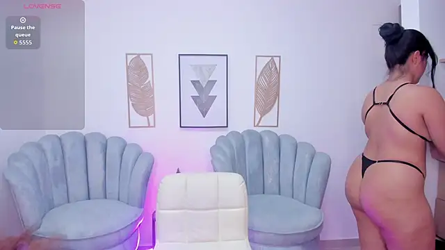 Snapshot of Mila_blaze chatting on October 2025 12:57:02 AM Mila blaze online show from October 2025 12:57:02 AM