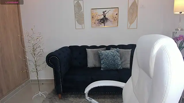 Snapshot of Mila_blaze chatting on November 2025 02:48:02 AM Mila blaze online show from November 2025 02:48:02 AM