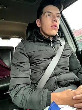 mattebret11 online show from November 2025 02:21:02 PM