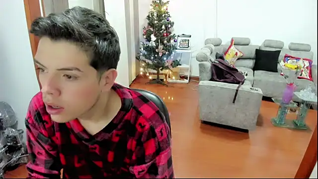 mattebret11 online show from November 2025 10:19:02 AM