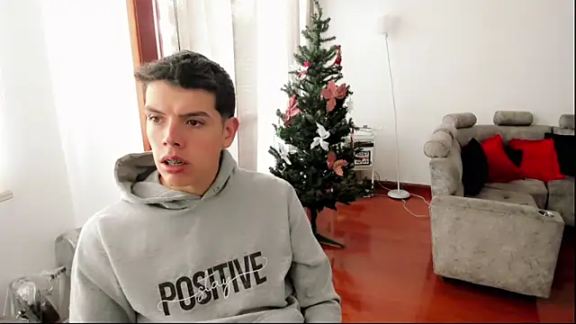 mattebret11 online show from November 2025 05:49:02 PM